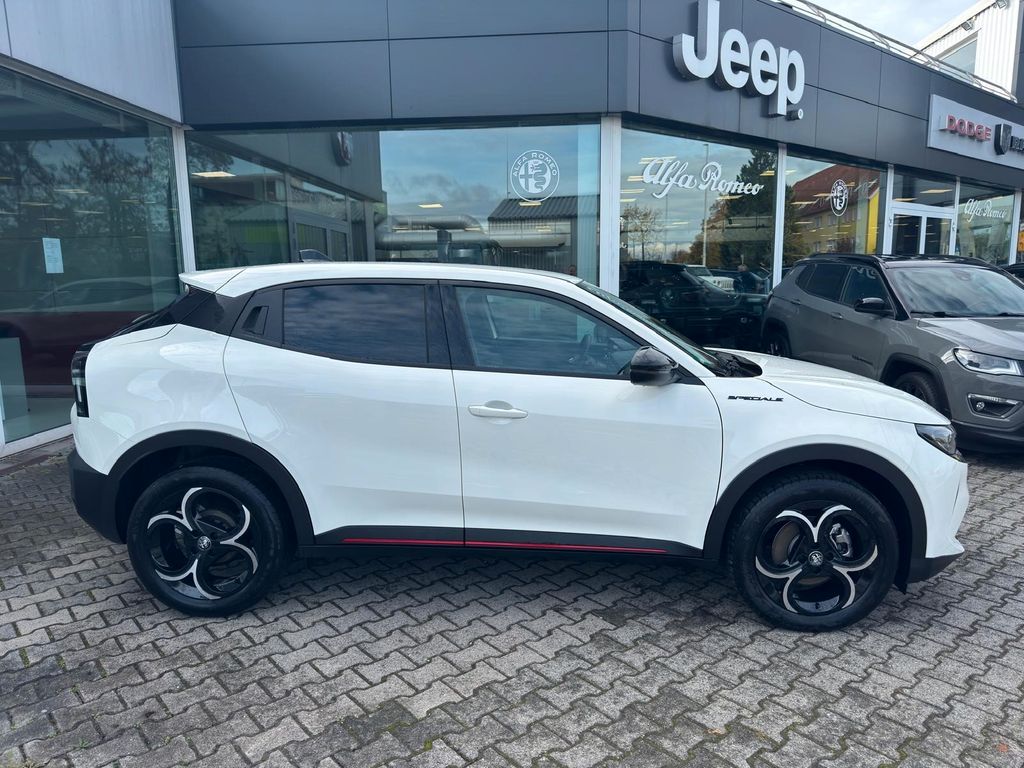 Alfa Romeo Junior 2025