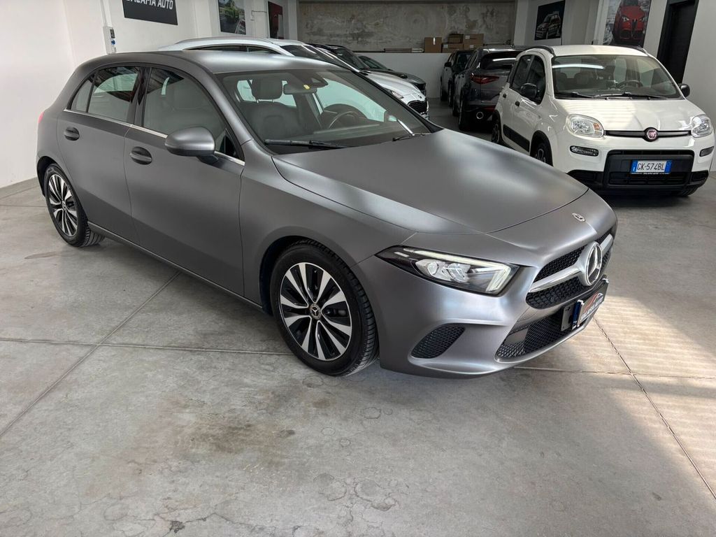 Mercedes-Benz A 180 2021