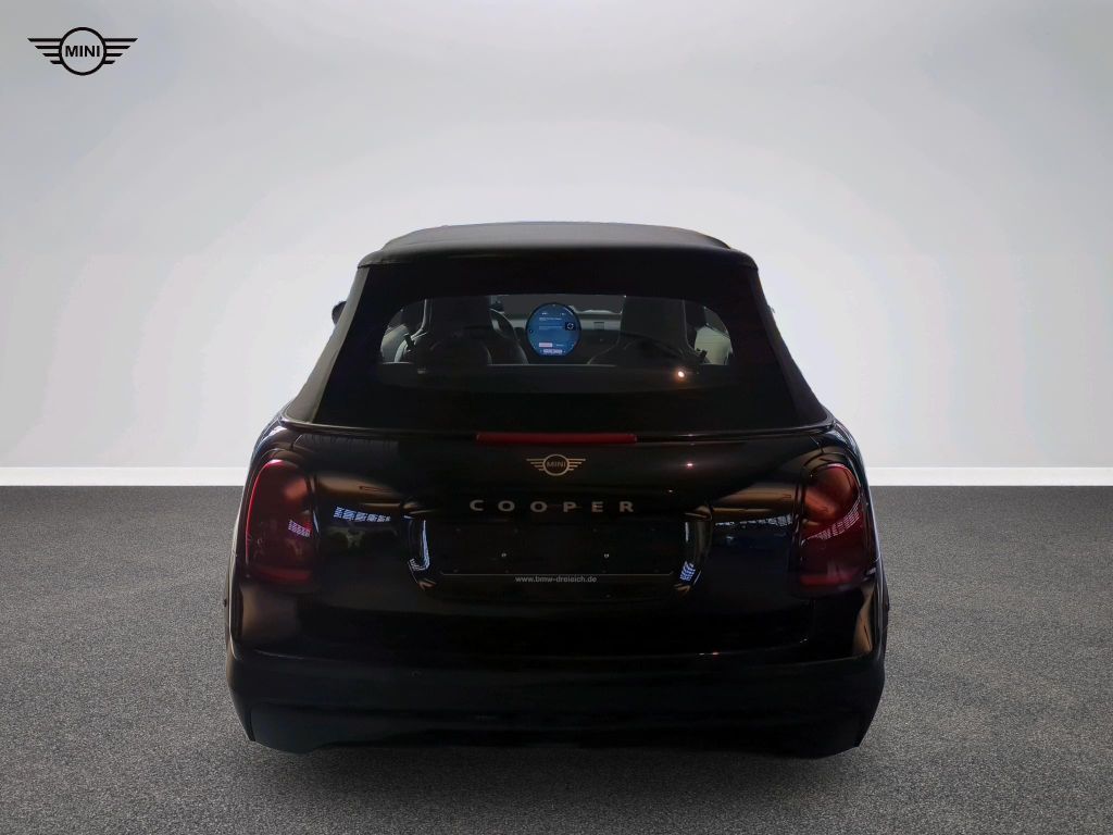 MINI Cooper Cabrio 2025