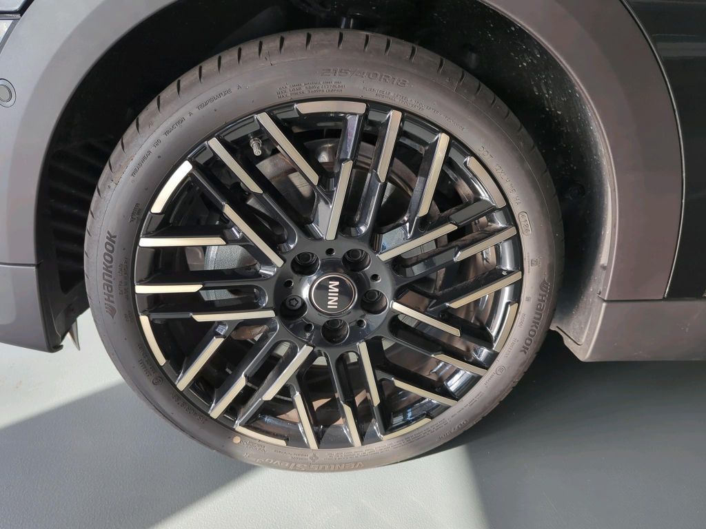 MINI Cooper Cabrio 2025