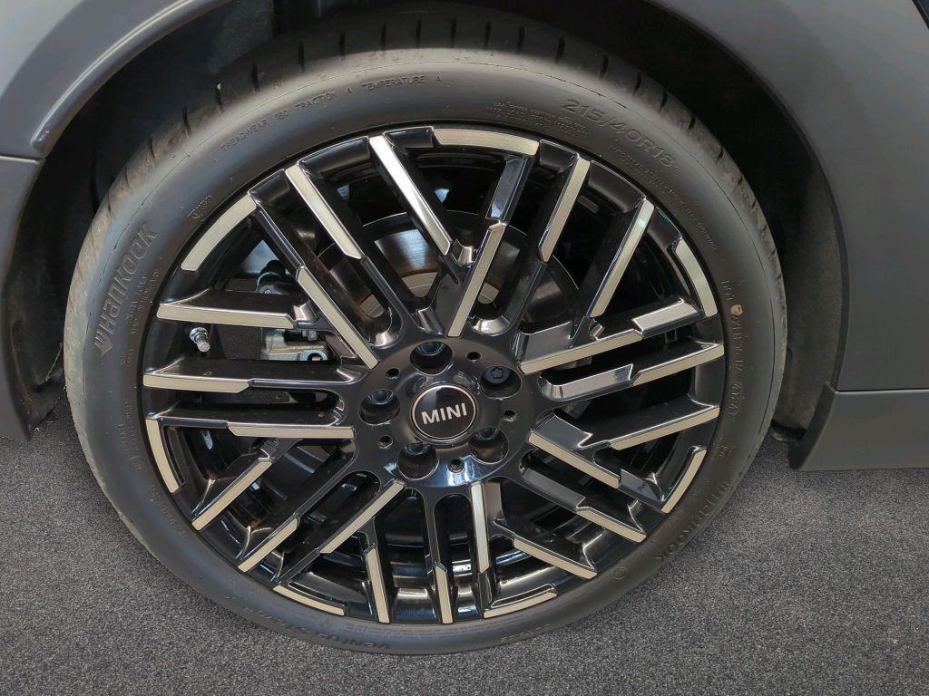 MINI Cooper Cabrio 2024