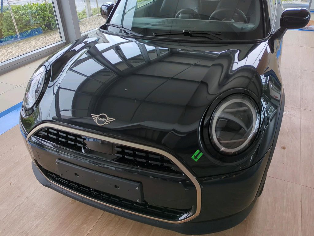 MINI Cooper Cabrio 2024