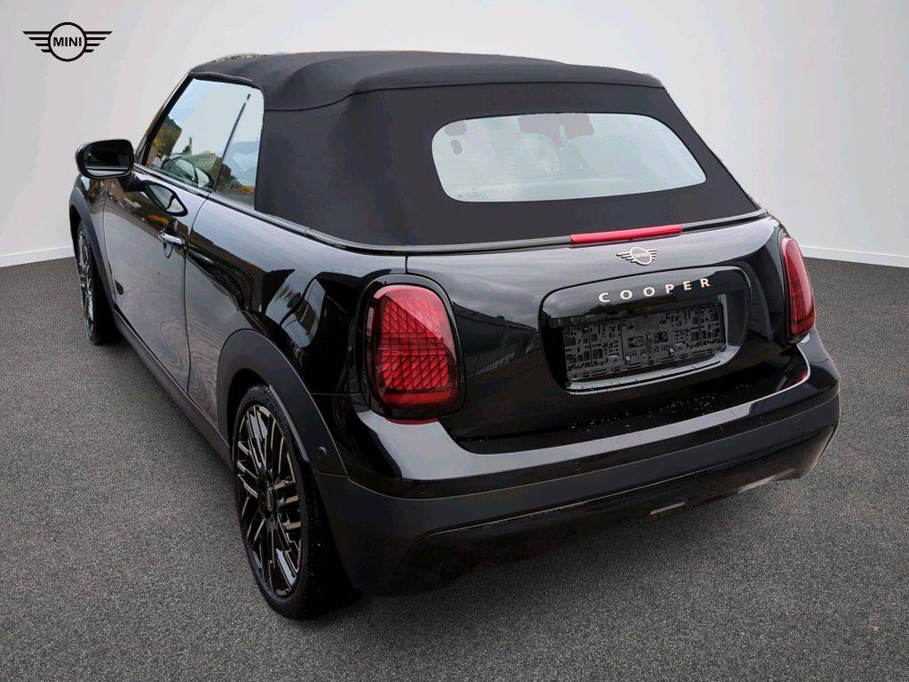 MINI Cooper Cabrio 2024