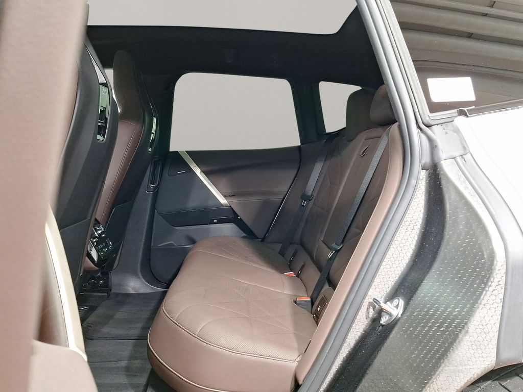 BMW iX 2022