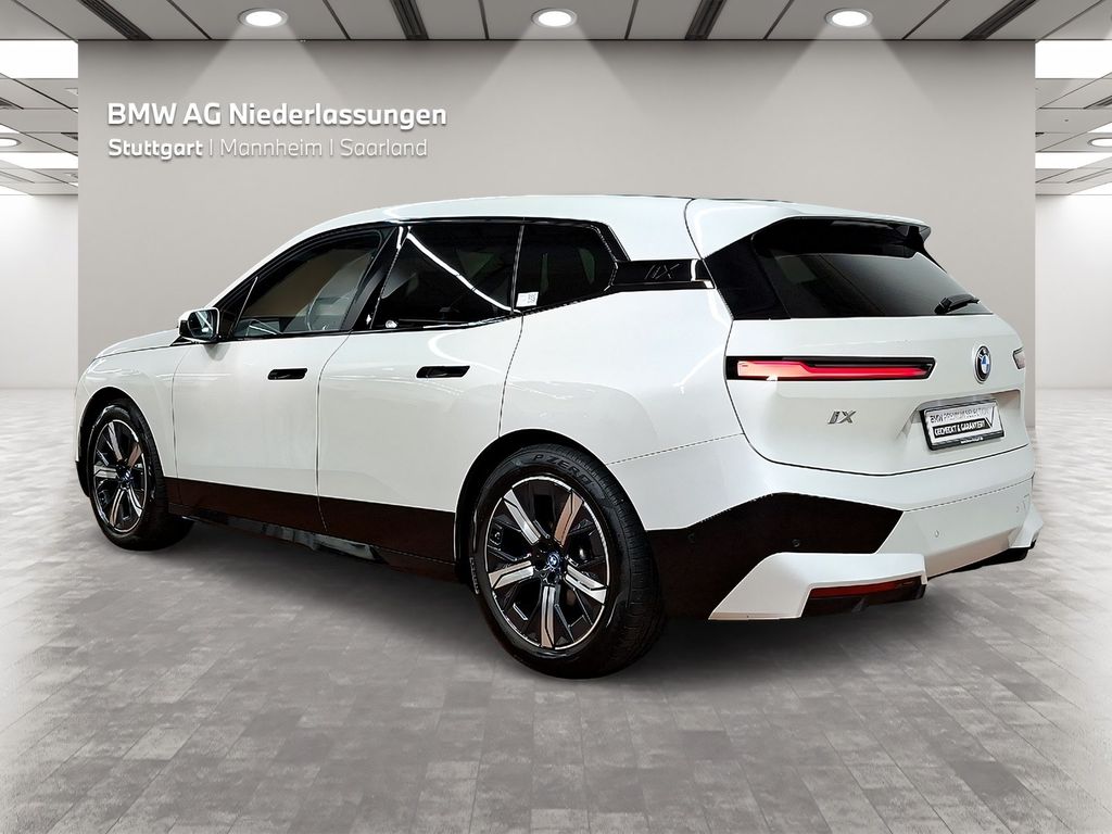 BMW iX 2022