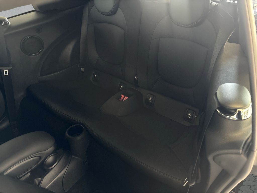 MINI Cooper Cabrio 2020