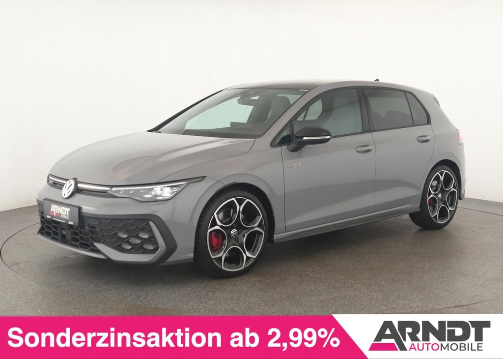 Volkswagen Golf 2025