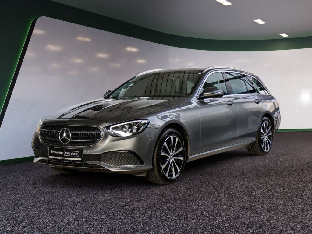 Mercedes-Benz E 300 2023