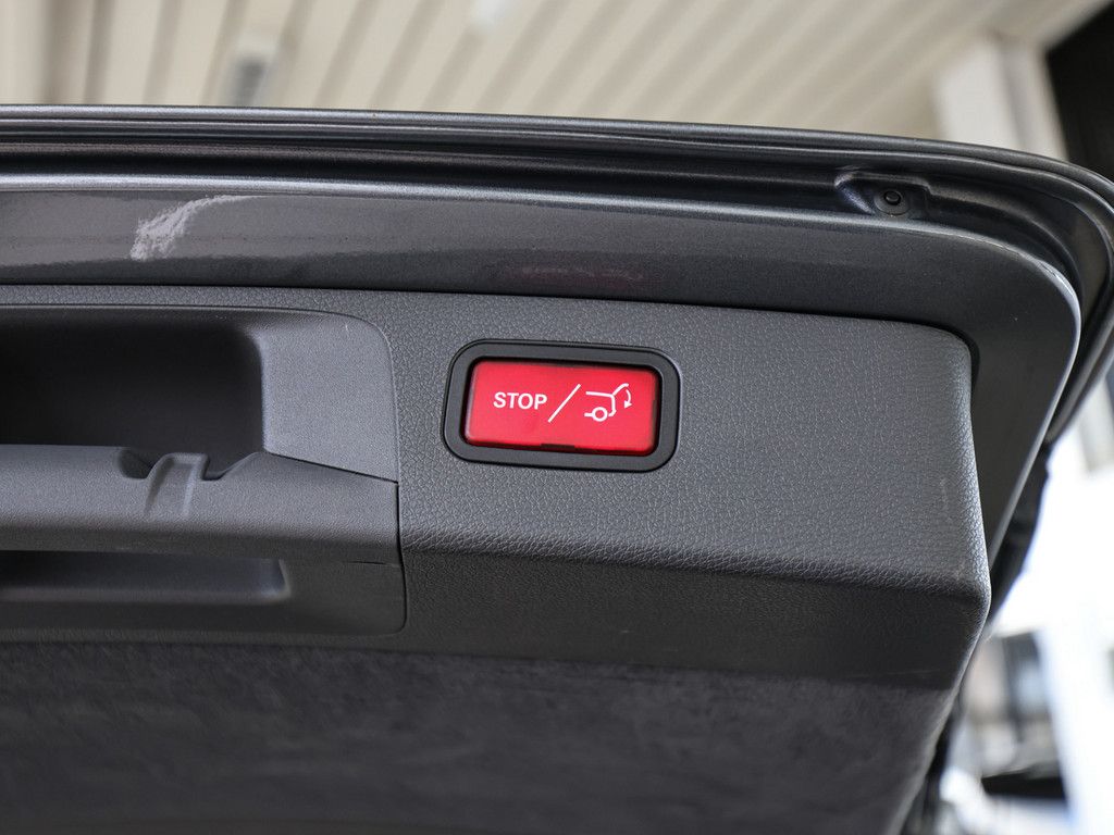 Mercedes-Benz E 300 2023