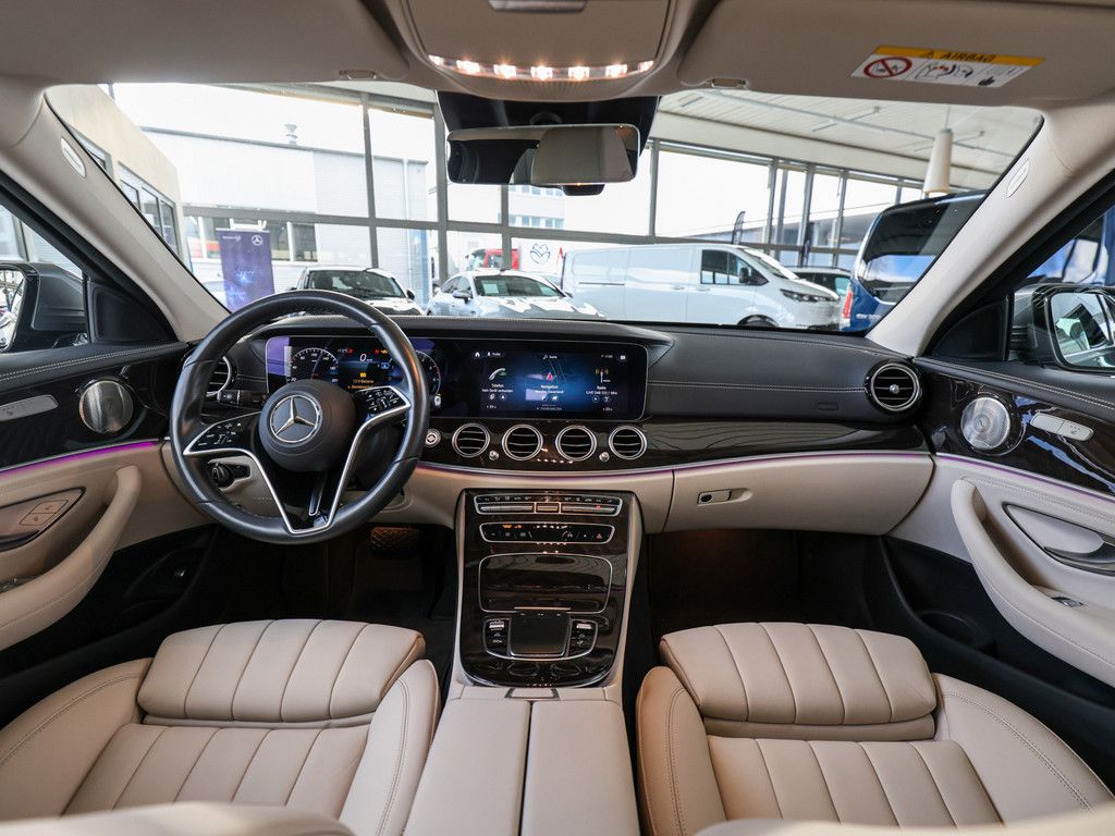 Mercedes-Benz E 300 2023