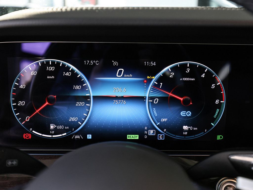 Mercedes-Benz E 300 2023