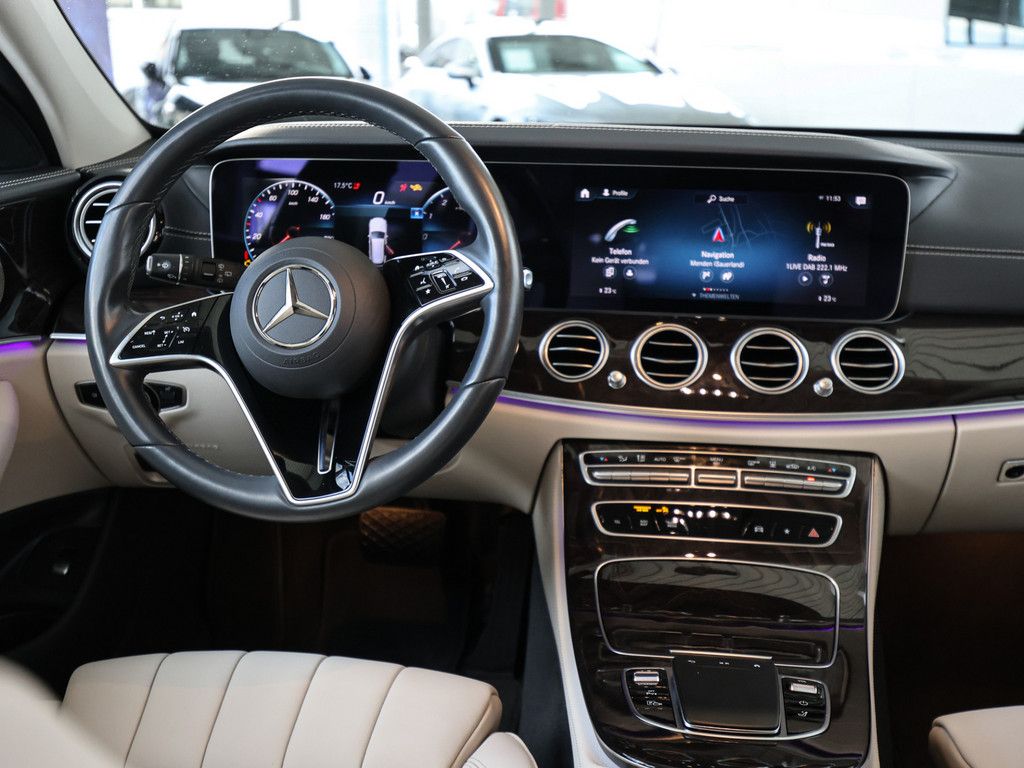 Mercedes-Benz E 300 2023