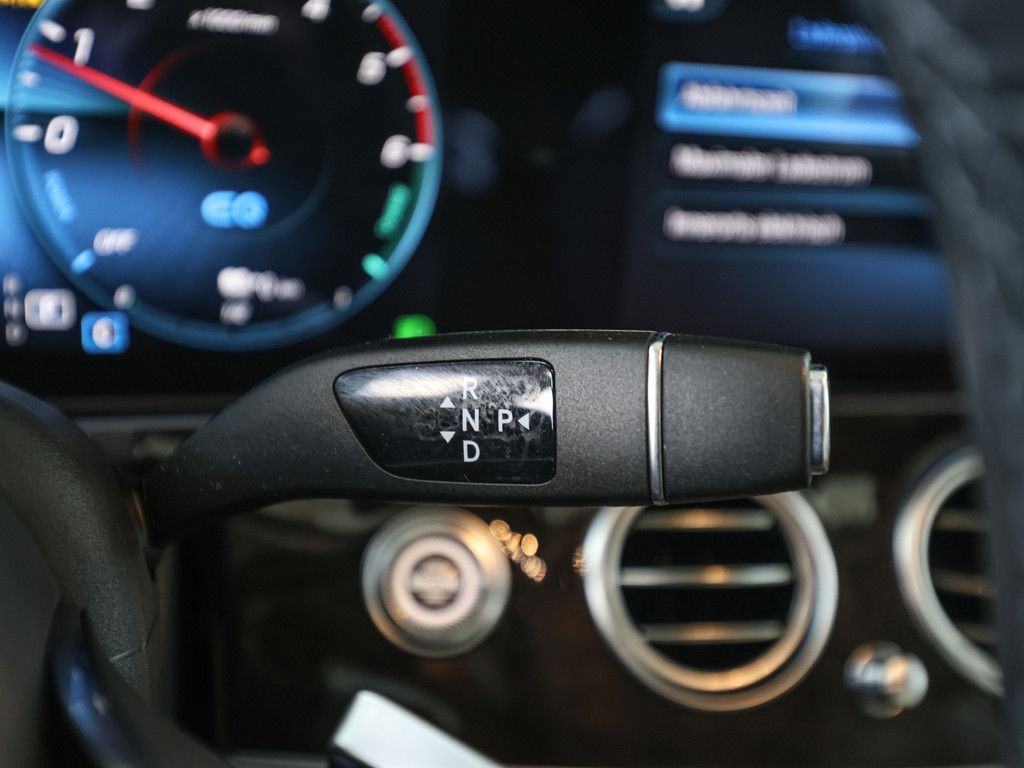 Mercedes-Benz E 300 2023