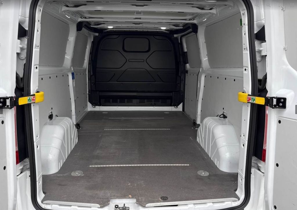 Ford Transit Custom 2023