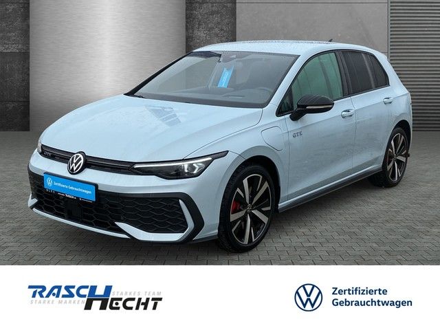 Volkswagen Golf 2025