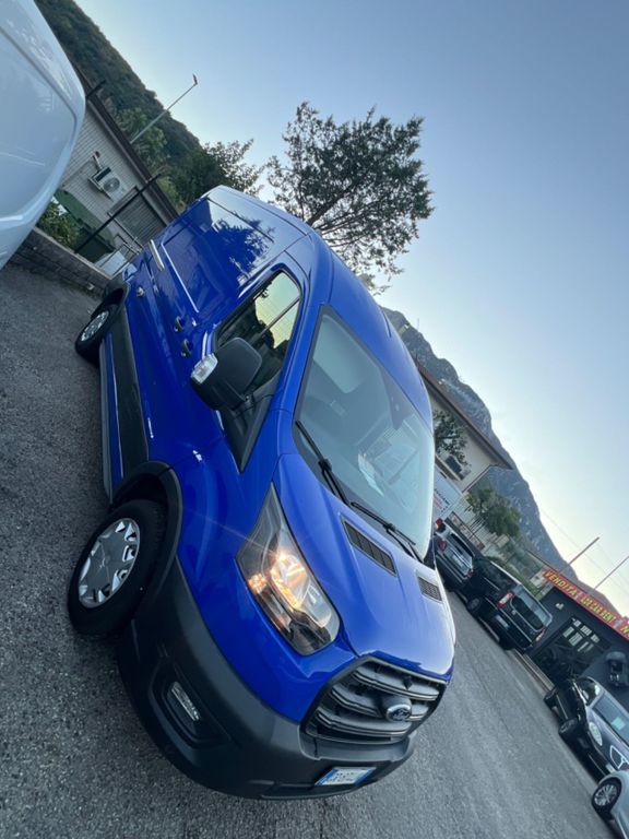Ford Transit 2023