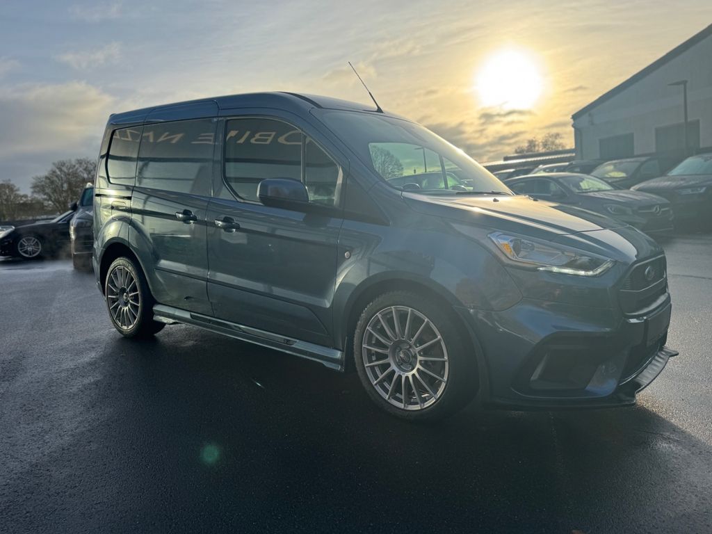 Ford Transit 2021