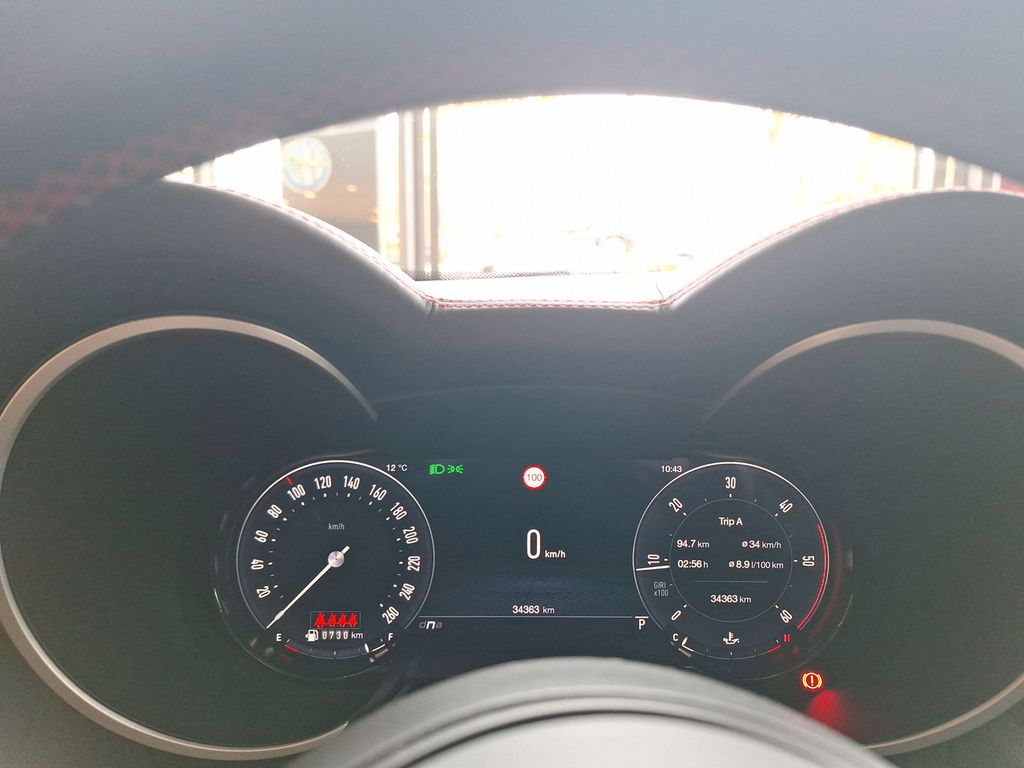 Alfa Romeo Stelvio 2023