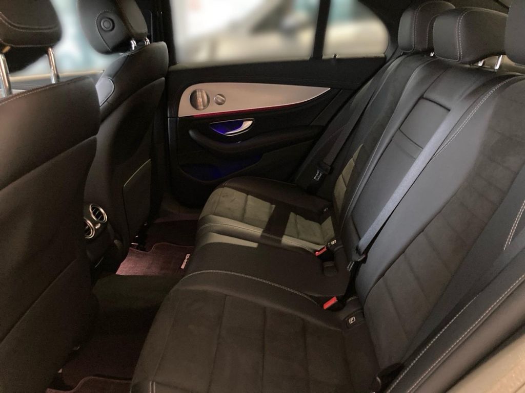 Mercedes-Benz E 300 2021