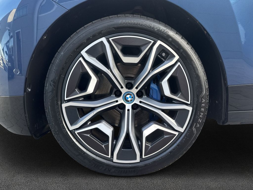 BMW iX 2022