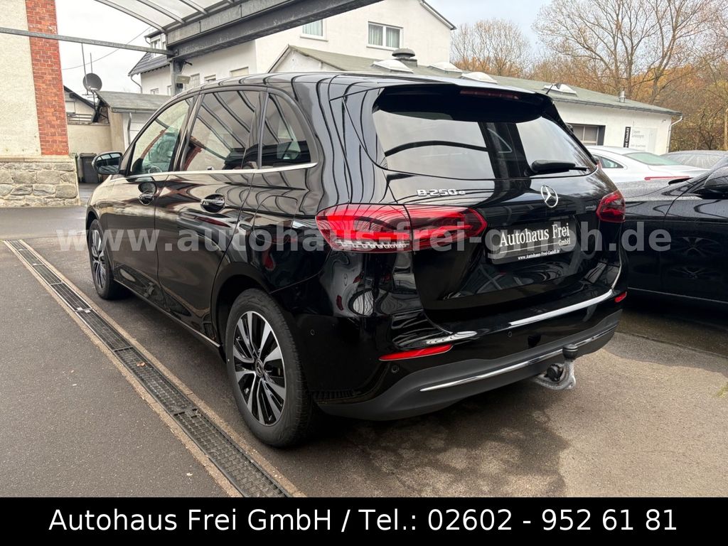 Mercedes-Benz B 250 2022