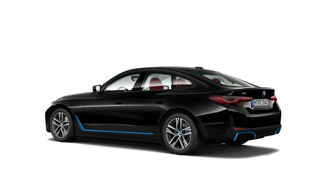 BMW i4 2023