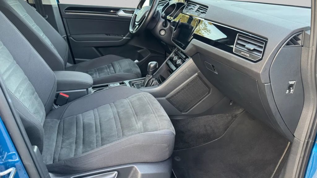 Volkswagen Touran 2021