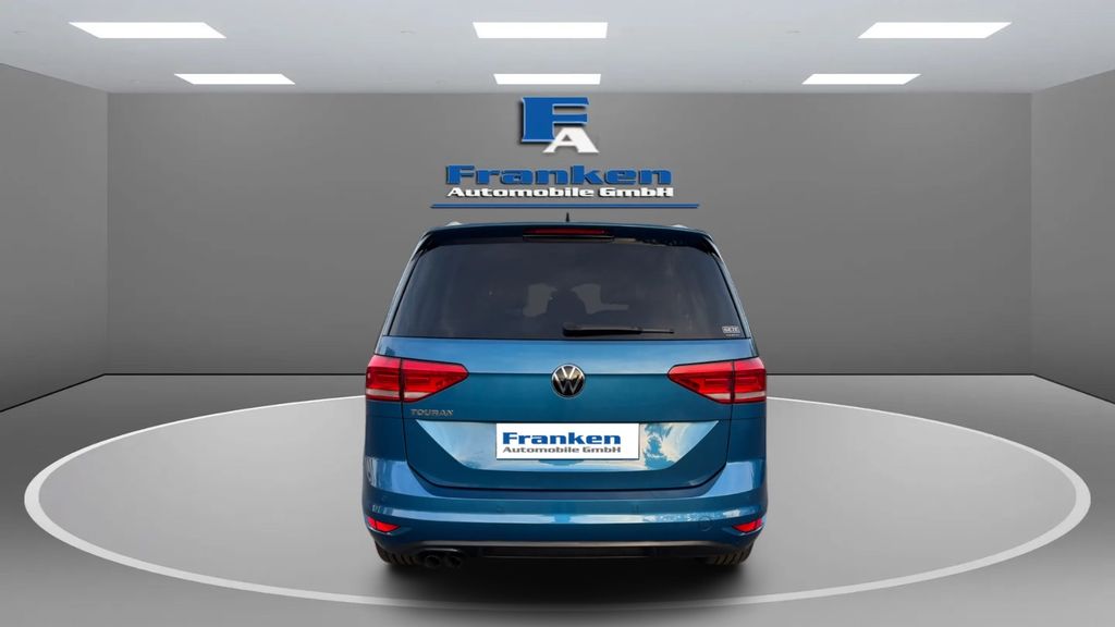 Volkswagen Touran 2021