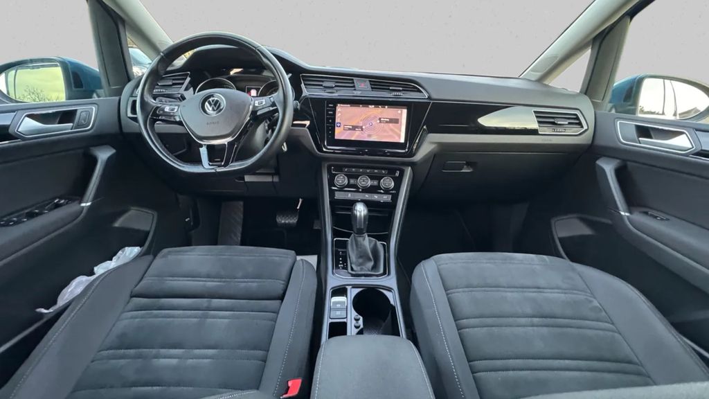 Volkswagen Touran 2021