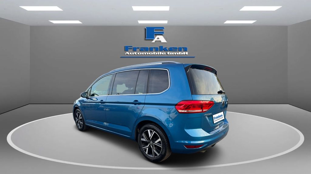 Volkswagen Touran 2021