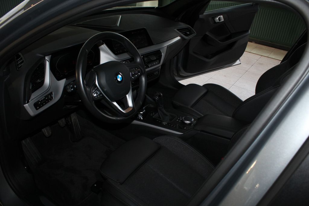 BMW 116 2022