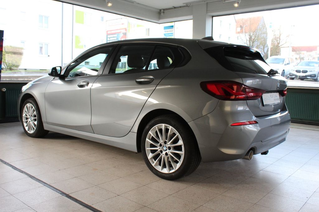 BMW 116 2022