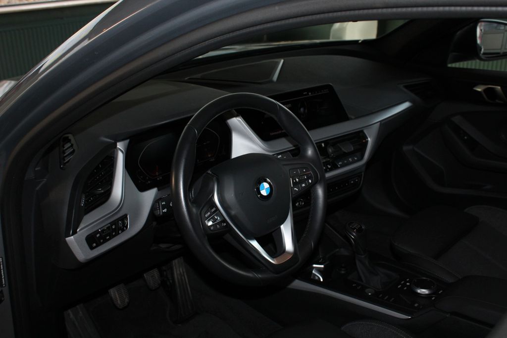 BMW 116 2022