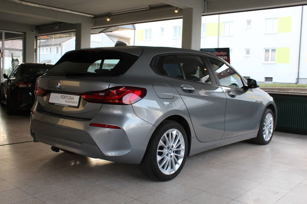 BMW 116 2022