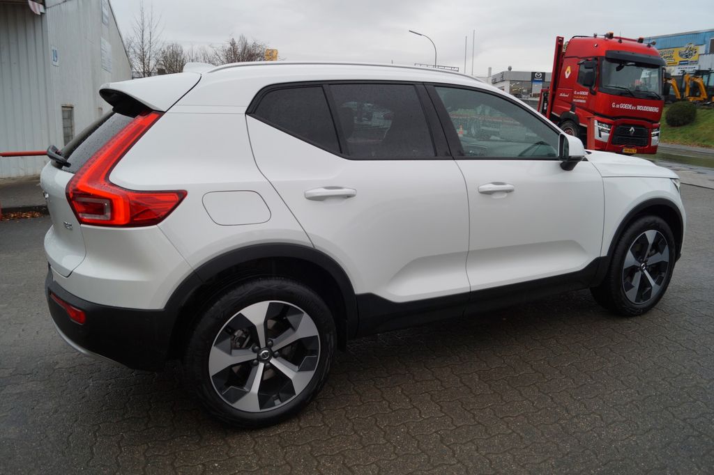 Volvo XC40 2024