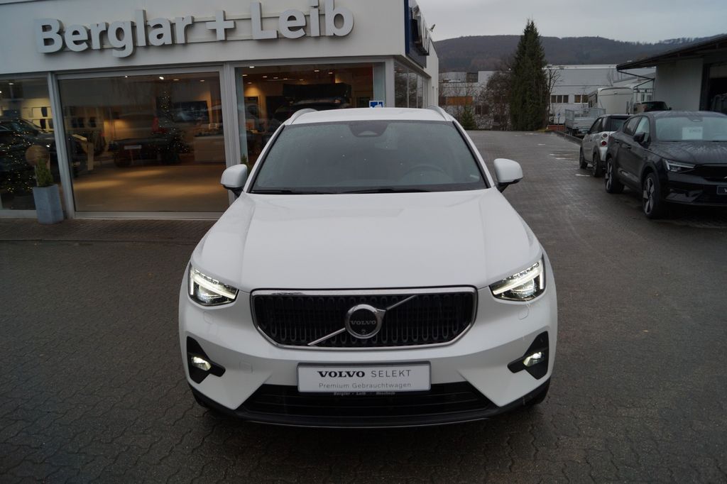 Volvo XC40 2024