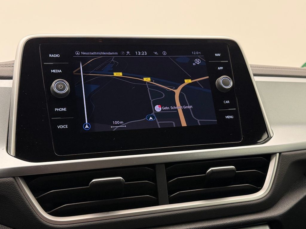 Volkswagen T-Roc 2023