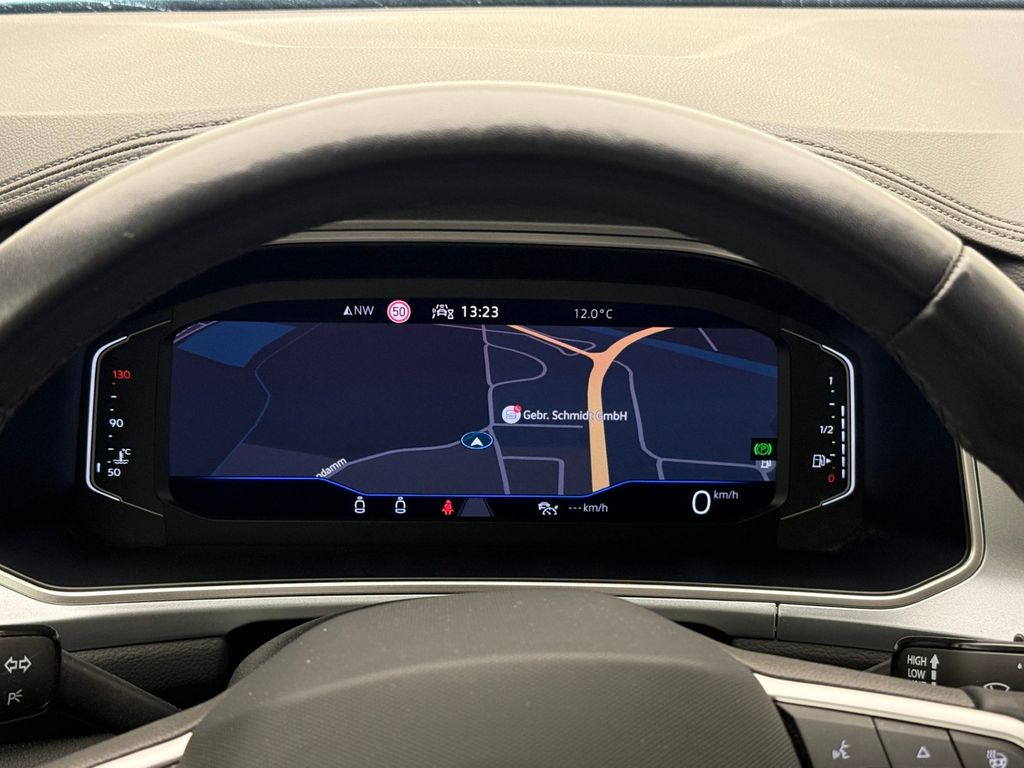 Volkswagen T-Roc 2023