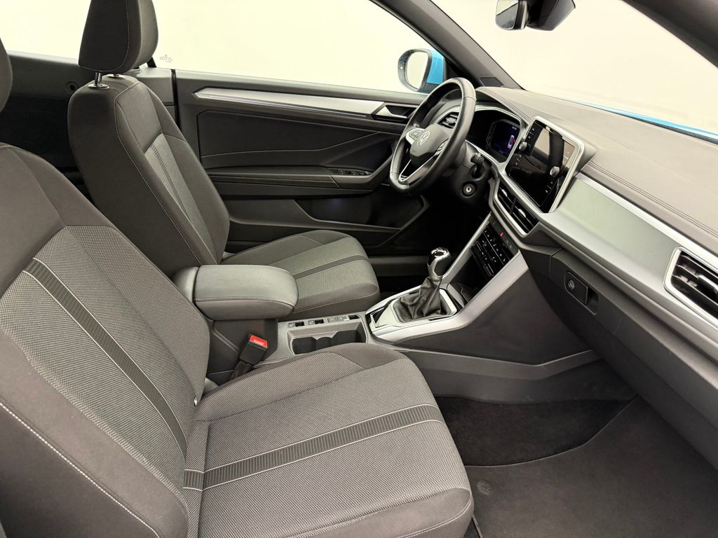 Volkswagen T-Roc 2023