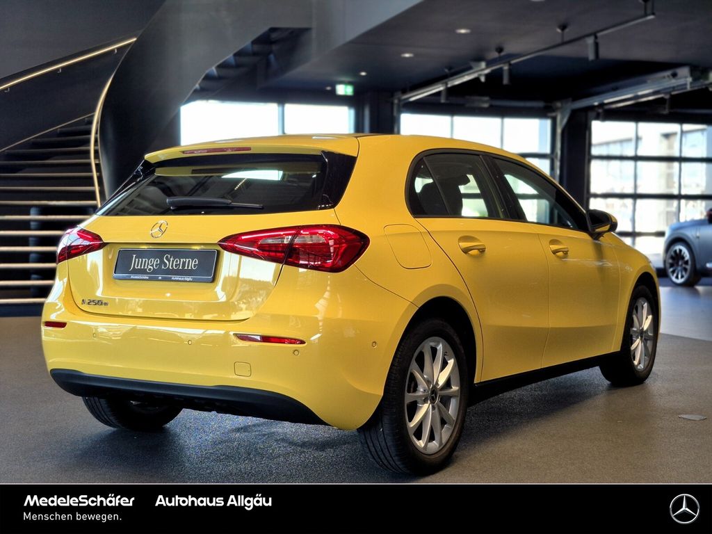Mercedes-Benz A 250 2022