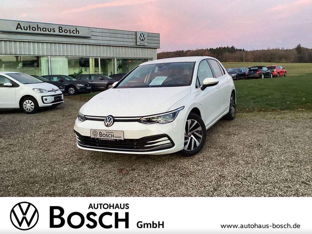 Volkswagen Golf 2022
