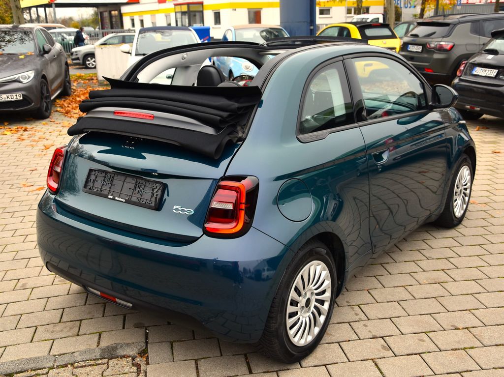 Fiat 500e 2023