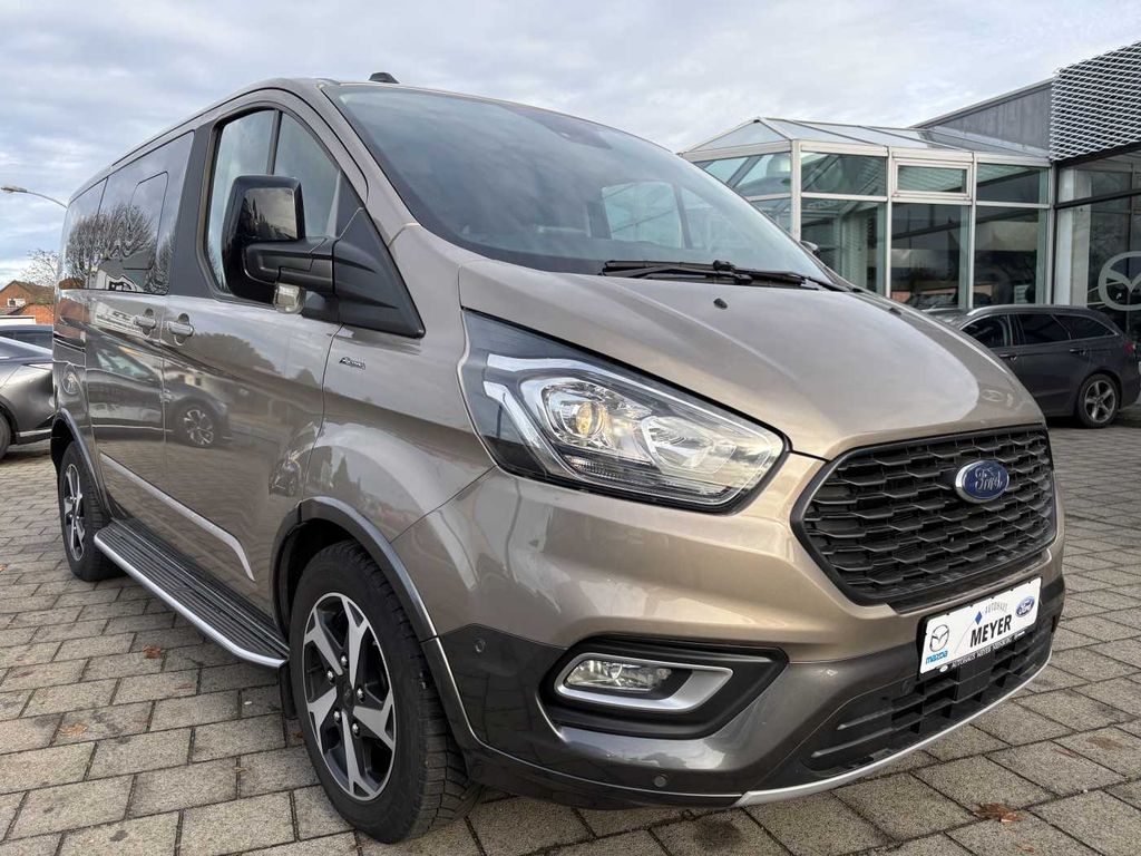 Ford Tourneo Custom 2023