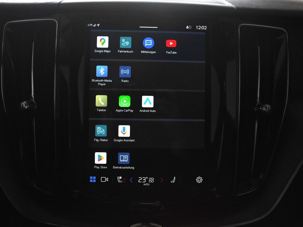 Volvo XC60 2022