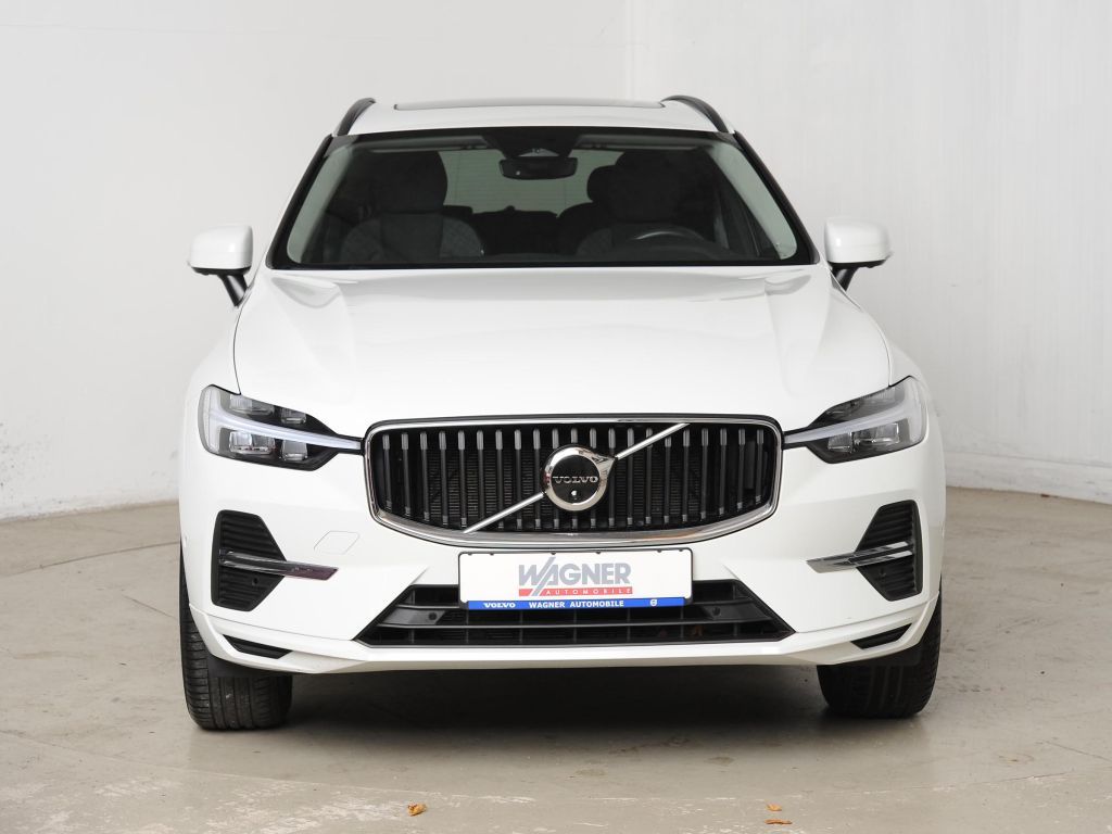 Volvo XC60 2022