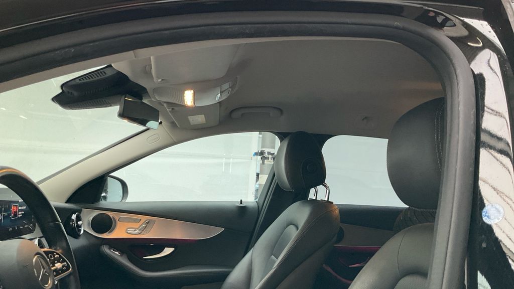 Mercedes-Benz C 300 2021