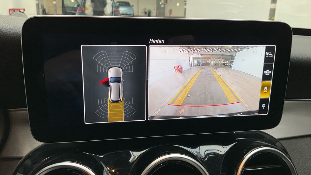 Mercedes-Benz C 300 2021