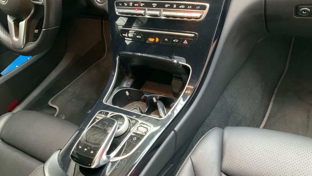 Mercedes-Benz C 300 2021