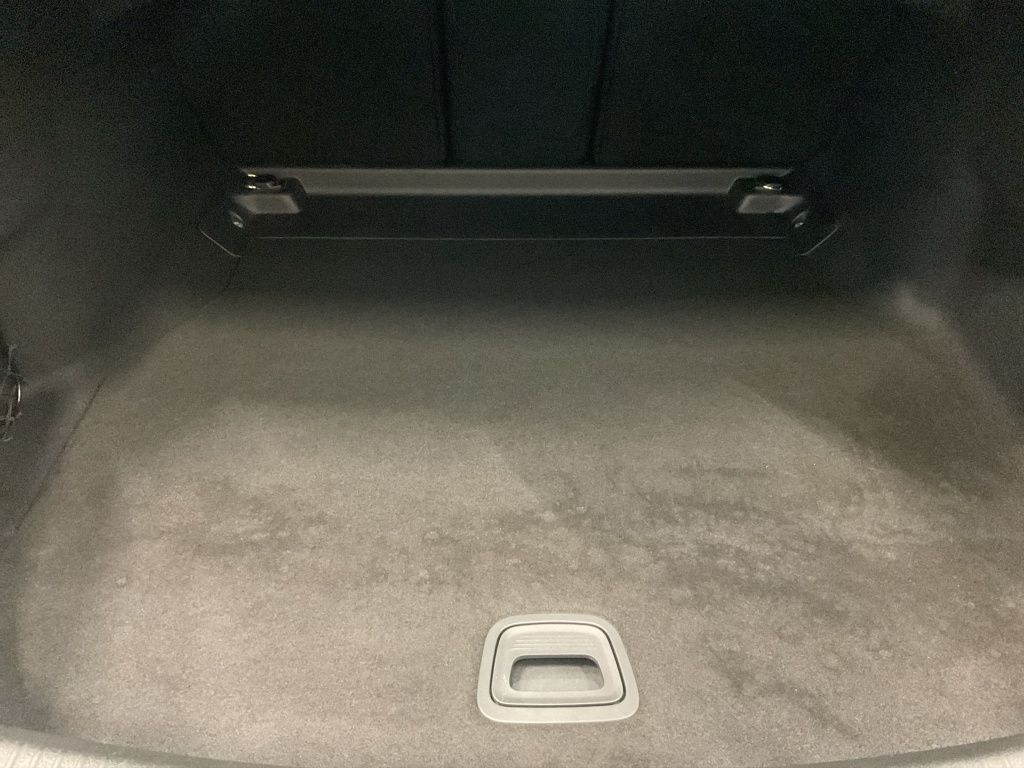 Mercedes-Benz C 200 2024
