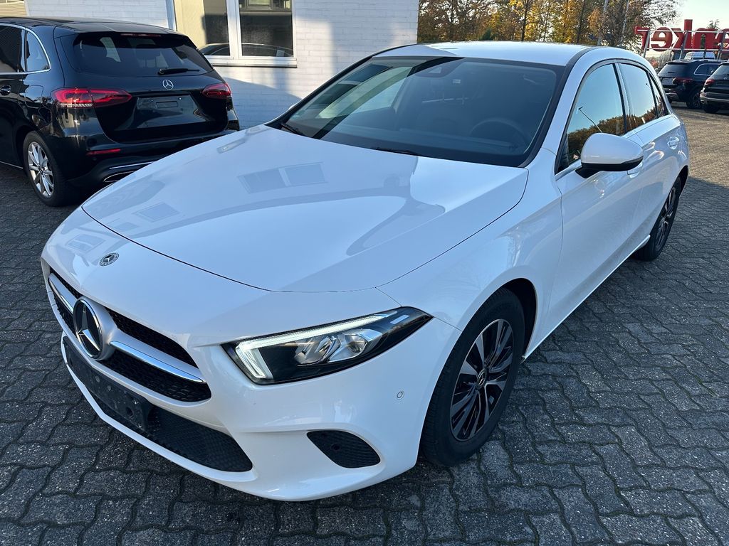 Mercedes-Benz A 180 2022
